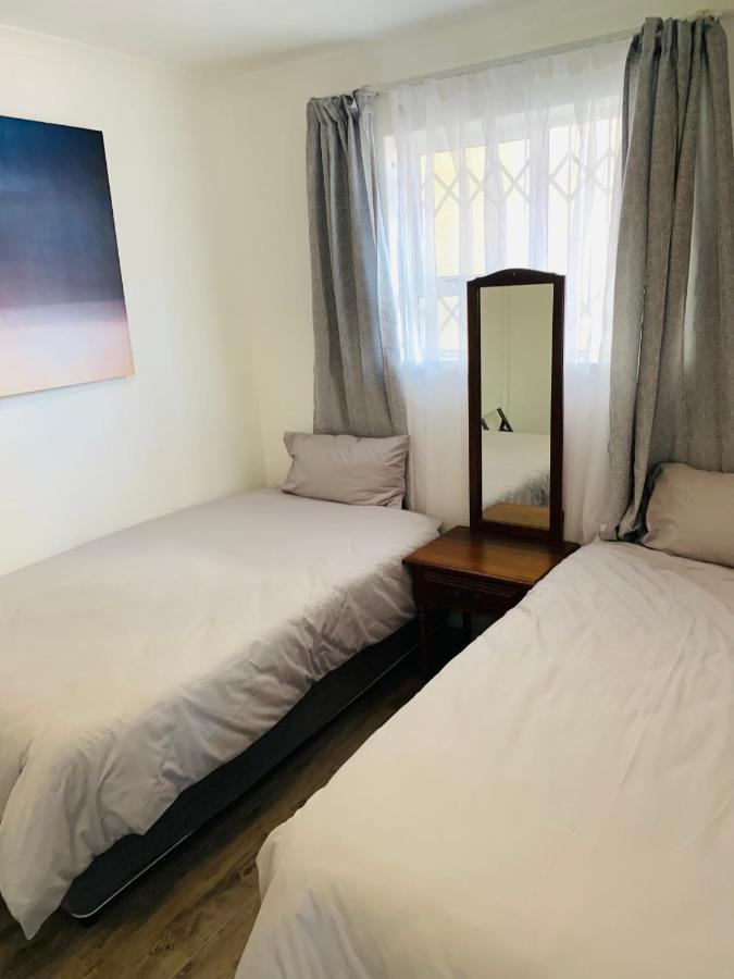 Apartment Anfield Village In Pinelands Cape Town